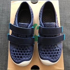 Brand New PLAE Kids Mimo Shoes size 13